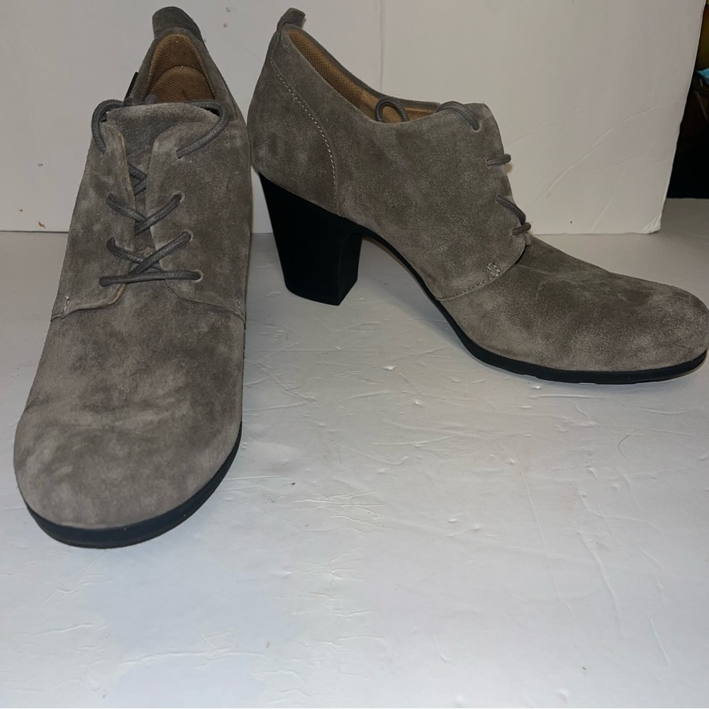 Comfortiva Neacy Lace Up Booties 10M Pietra Grey Waterproof Heel
